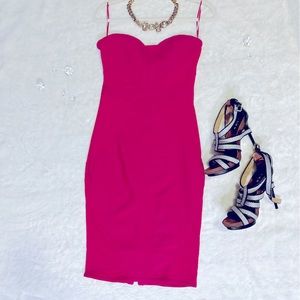 NWT BANDAGE MIDI DRESS - Magenta - Size Medium